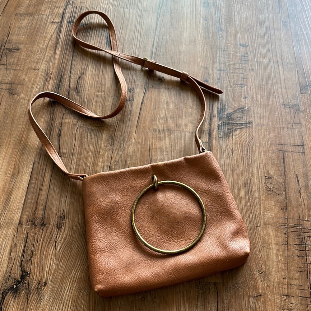 Brown leather shoulder bag